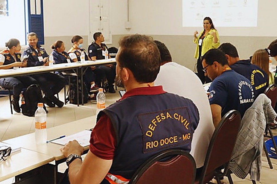 Sala de treinamento de campo em atividade